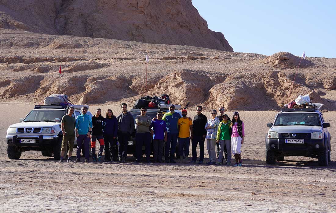 راهنمای تور در کویر لوت استان کرمان